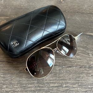 Chanel Aviator Sunglasses New with Tags garantueed authentic